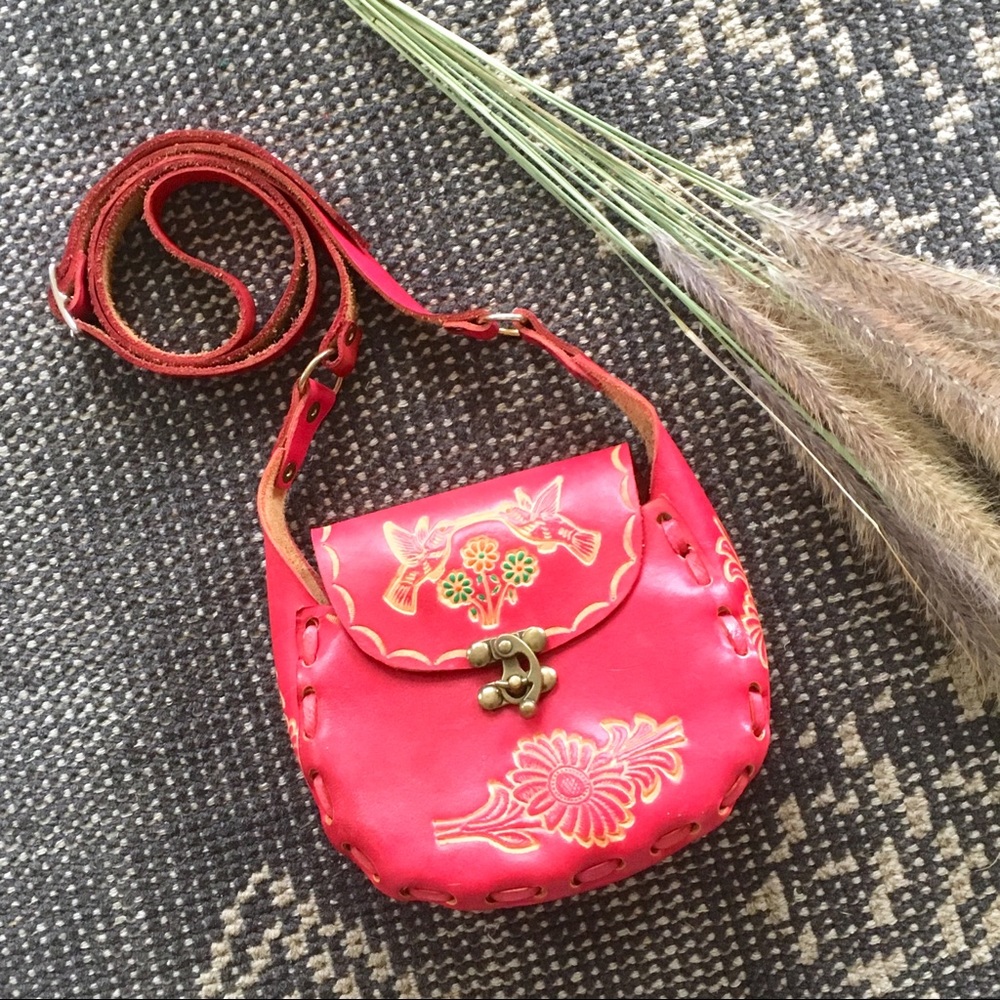 Handcrafted Crossbody Pink Leather Purse